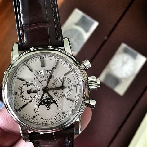 patek philippe 5004 pictures|Patek Philippe 5004 price.